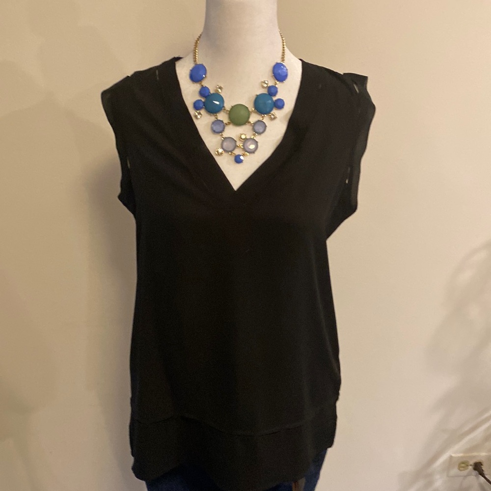 Banana 🍌 Republic black chenille blouse with full lining size Small
